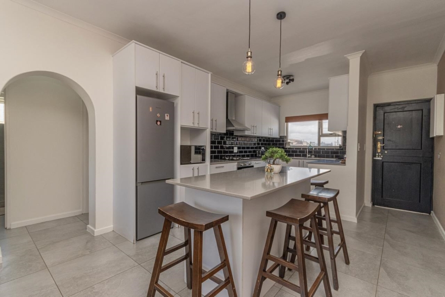 2 Bedroom Property for Sale in Table View Western Cape